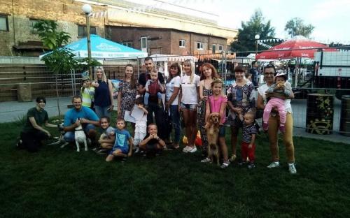 Собаки приюта КП "Центр обращения с животными" приняли участие в "Семейном вечере" Арт - завода "Механика"