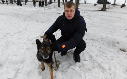 Ребята из Национального корпуса на выгуле в нашем приюте Харьков