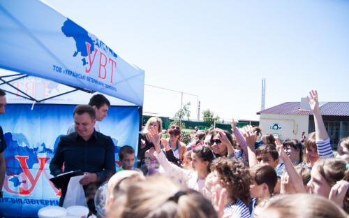 Самый масштабный в Украине пробег людей вместе с собаками