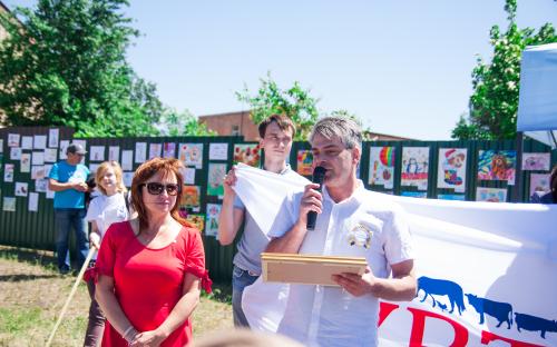 Самый масштабный в Украине пробег людей вместе с собаками