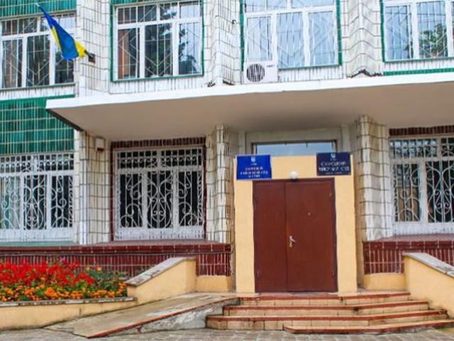 В Сумах суд приговорил мужчину за убийство бездомной собаки к 6 месяцам ареста